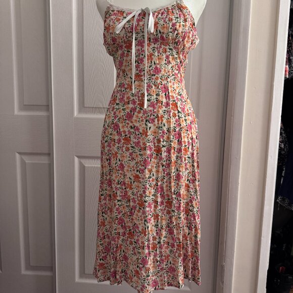 Floral Lace Trim Summer Dress (Size M) - Picture 14 of 14